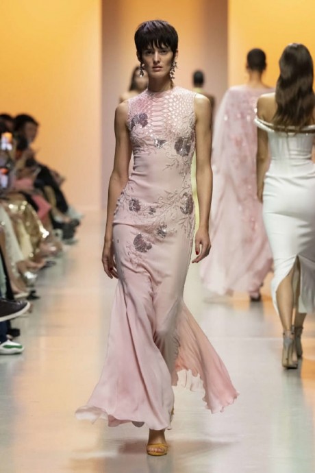 Коллекция Georges Hobeika Ready-To-Wear Весна-Лето 2025 Коллекция Georges Hobeika Ready-To-Wear Весна-Лето 2025