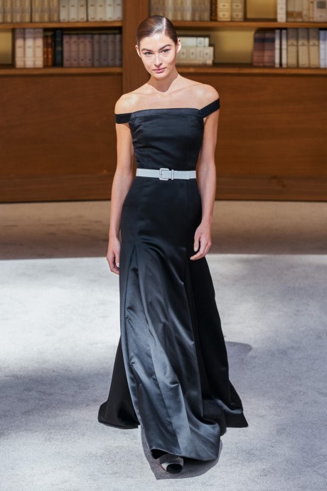 Модели коллекции Chanel Couture