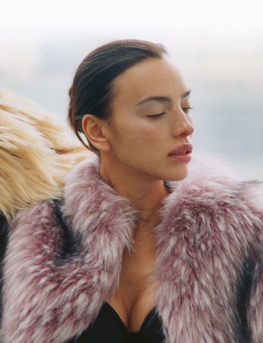 Ирина Шейк (Irina Shayk) в фотосессии для журнала AnOther (2025) Ирина Шейк (Irina Shayk) в фотосессии для журнала AnOther (2025)