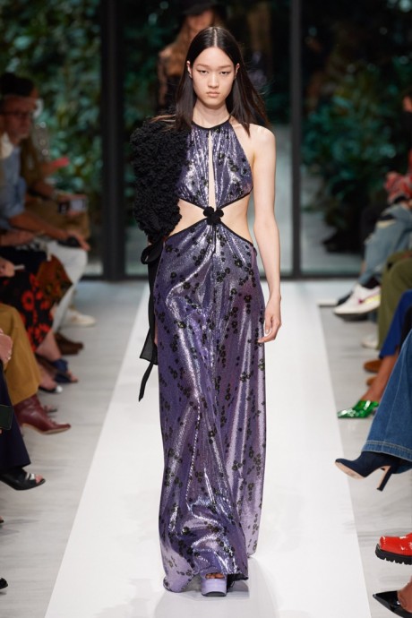 Коллекция Philosophy di Lorenzo Serafini Ready-To-Wear Весна-Лето 2022 Коллекция Philosophy di Lorenzo Serafini Ready-To-Wear Весна-Лето 2022