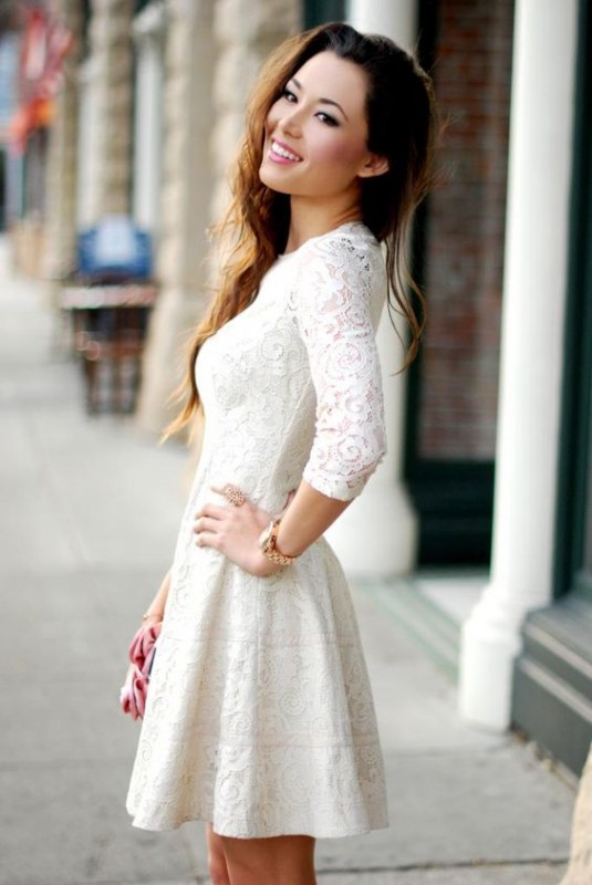 Белые, красивые кружевные платья