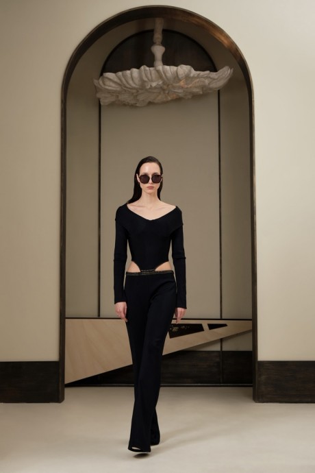 Коллекция Valentin Yudashkin Ready-To-Wear Осень-Зима 2022/2023