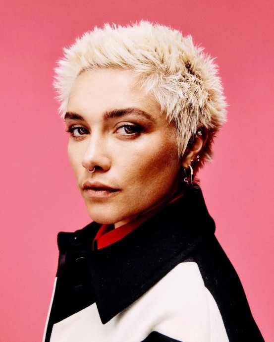 Флоренс Пью (Florence Pugh) в фотосессии для журнала Elle UK (2023) Флоренс Пью (Florence Pugh) в фотосессии для журнала Elle UK (2023)
