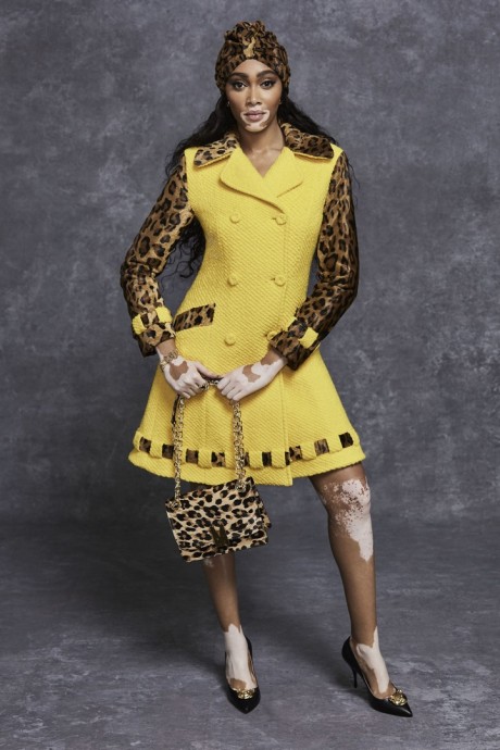 Коллекция Moschino Pre-Fall Осень-Зима 2021/2022