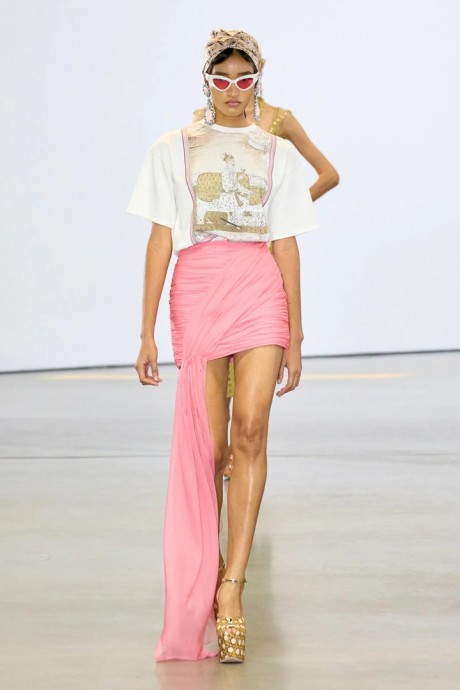 Коллекция Giambattista Valli Ready-To-Wear Весна-Лето 2023