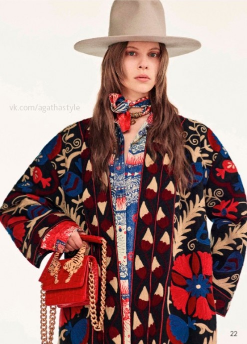 Модели коллекции ROBERTO CAVALLI PRE-FALL 2024