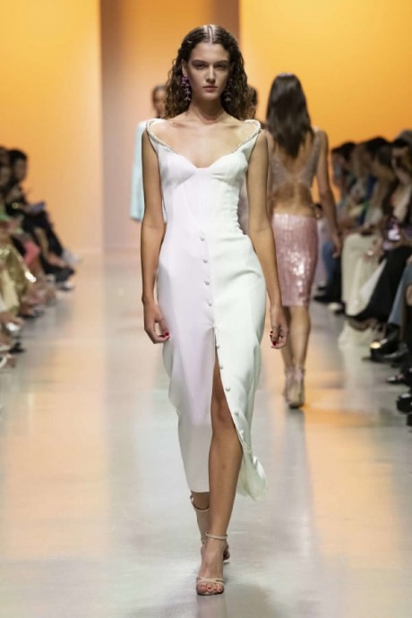 Коллекция Georges Hobeika Ready-To-Wear Весна-Лето 2025 Коллекция Georges Hobeika Ready-To-Wear Весна-Лето 2025
