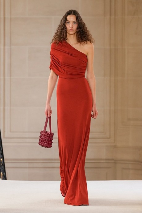 Giambattista Valli осень/зима 2025-2026