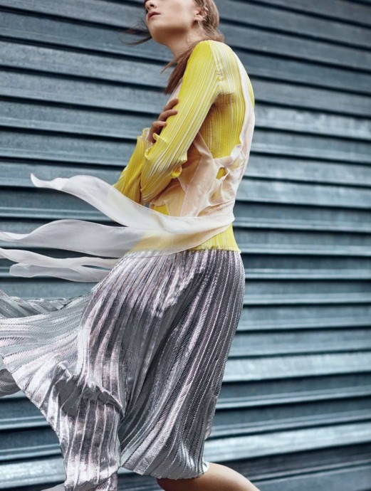 Irina Liss for L’Express Styles Magazine by Daniel Riera Irina Liss for L’Express Styles Magazine by Daniel Riera