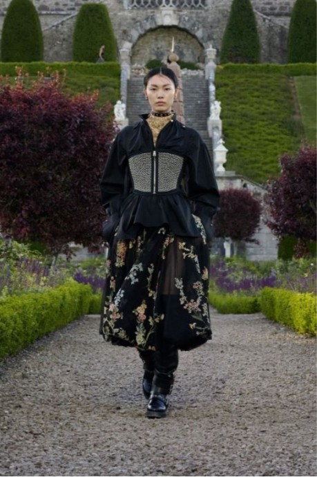Коллекция CHRISTIAN DIOR CRUISE 2025