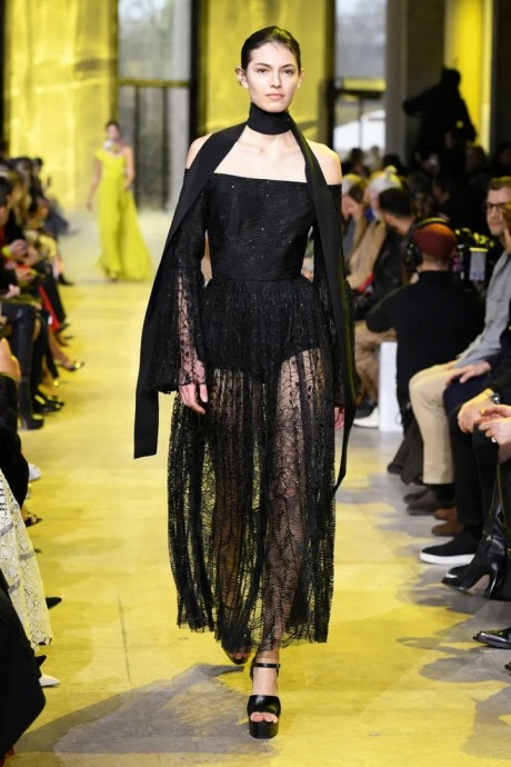 Коллекция Elie Saab Ready-To-Wear Осень-Зима 2023-2024 Коллекция Elie Saab Ready-To-Wear Осень-Зима 2023-2024