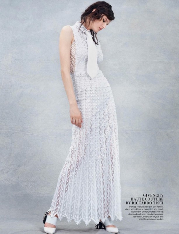 Katlin Aas for Harper’s Bazaar Singapore by Jens Langkjaer Katlin Aas for Harper’s Bazaar Singapore by Jens Langkjaer