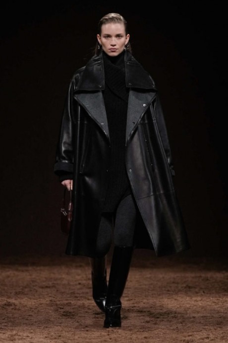 Коллекция Hermès Ready-To-Wear Осень-Зима 2025-2026