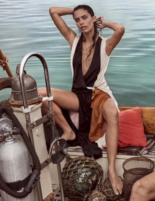 Сара Сампайо (Sara Sampaio) в фотосессии для журнала Vogue Mexico Сара Сампайо (Sara Sampaio) в фотосессии для журнала Vogue Mexico
