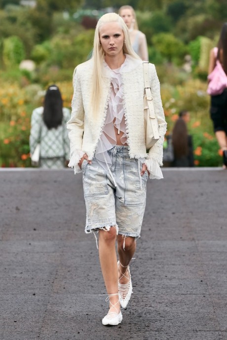 Коллекция Givenchy Ready-To-Wear Весна-Лето 2023