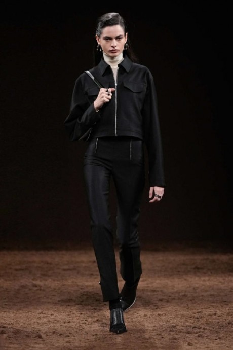 Коллекция Hermès Ready-To-Wear Осень-Зима 2025-2026