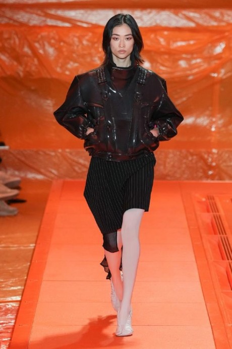 Коллекция Louis Vuitton Ready-To-Wear Весна-Лето 2024 Коллекция Louis Vuitton Ready-To-Wear Весна-Лето 2024