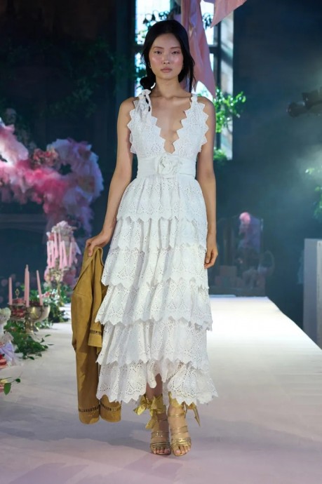 Коллекция LoveShackFancy Ready-To-Wear Весна-Лето 2024 Коллекция LoveShackFancy Ready-To-Wear Весна-Лето 2024