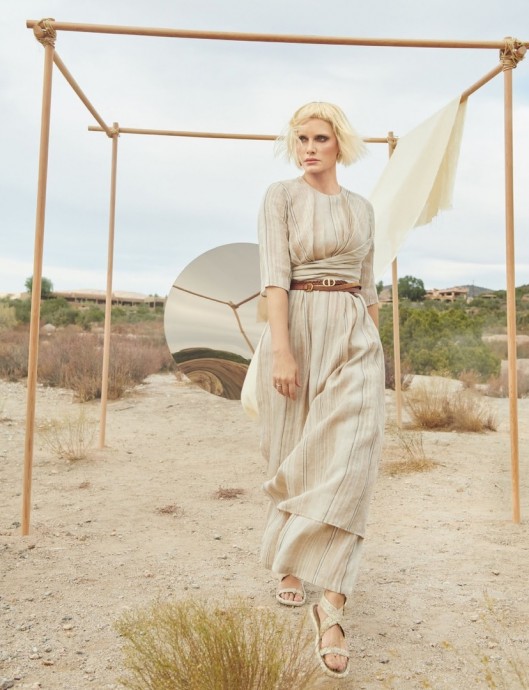 Эмбер Валлетта (Amber Valletta) в фотосессии для журнала Vogue UK Эмбер Валлетта (Amber Valletta) в фотосессии для журнала Vogue UK