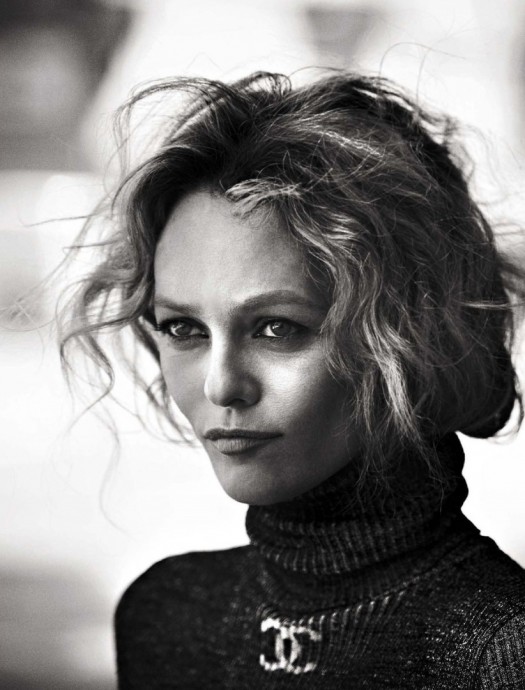 Ванесса Паради (Vanessa Paradis) в фотосессии для журнала L’Uomo Vogue