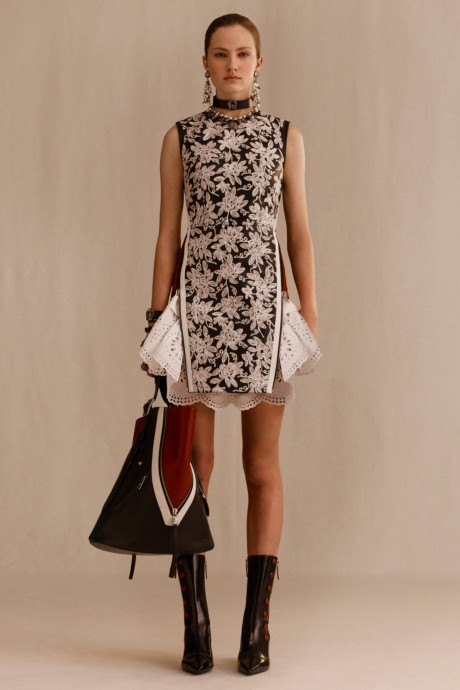 Alexander McQueen Resort