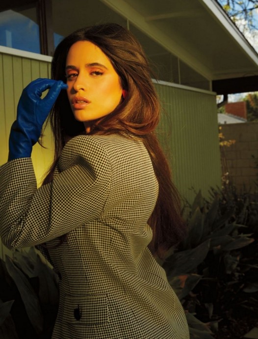 Камила Кабейо (Camila Cabello) в фотосессии для журнала ELLE Mexico Камила Кабейо (Camila Cabello) в фотосессии для журнала ELLE Mexico