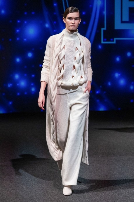 Коллекция Laura Biagiotti Ready-To-Wear Осень-Зима 2023 Коллекция Laura Biagiotti Ready-To-Wear Осень-Зима 2023