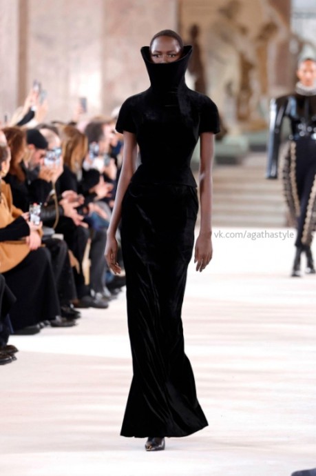 Коллекция Schiaparelli Spring/Summer 2024 Haute Couture