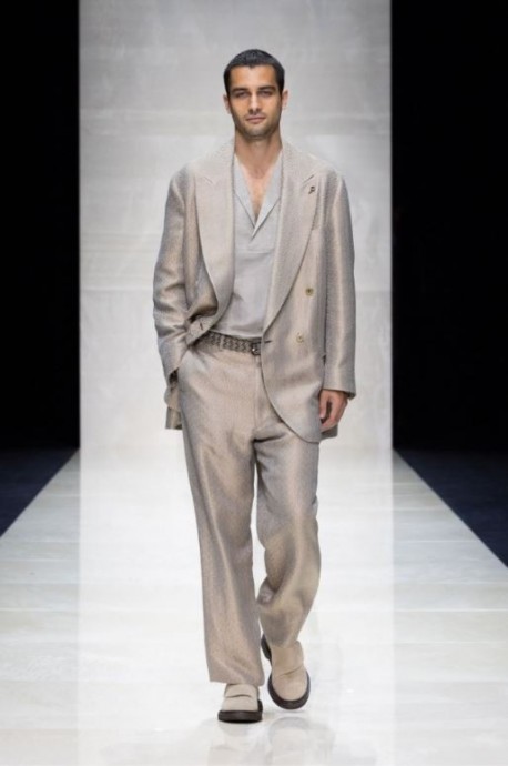 GIORGIO ARMANI Весна/Лето 2025 MENSWEAR