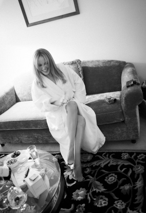 Кайли Миноуг (Kylie Minogue) в фотосессии для журнала Harper’s Bazaar (2024)