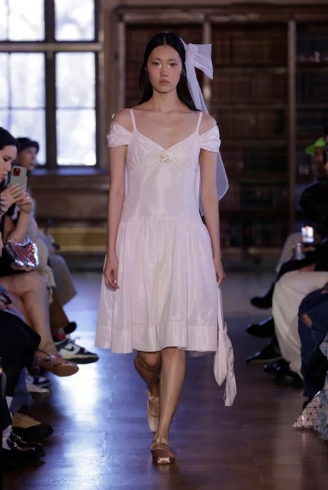 Коллекция Sandy Liang Ready-To-Wear Осень-Зима 2023