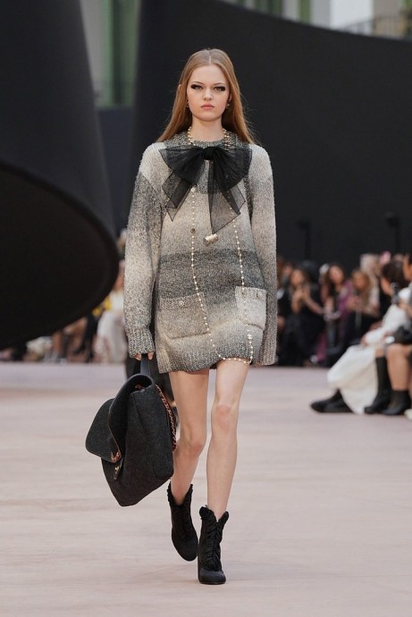 Chanel осень/зима 2025-2026