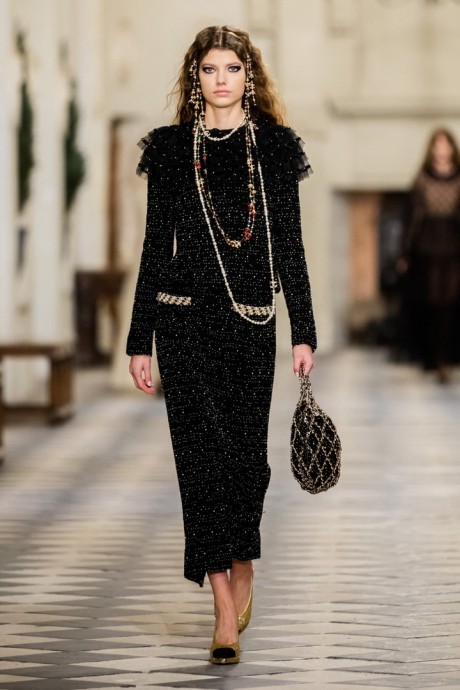 Chanel Pre-Fall Осень-Зима 2021-2022