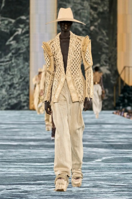 Коллекция Balmain Ready-To-Wear Весна-Лето 2023