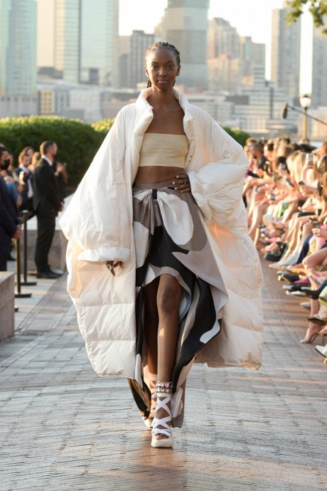 Коллекция Cynthia Rowley Ready-To-Wear Весна-Лето 2022 Коллекция Cynthia Rowley Ready-To-Wear Весна-Лето 2022