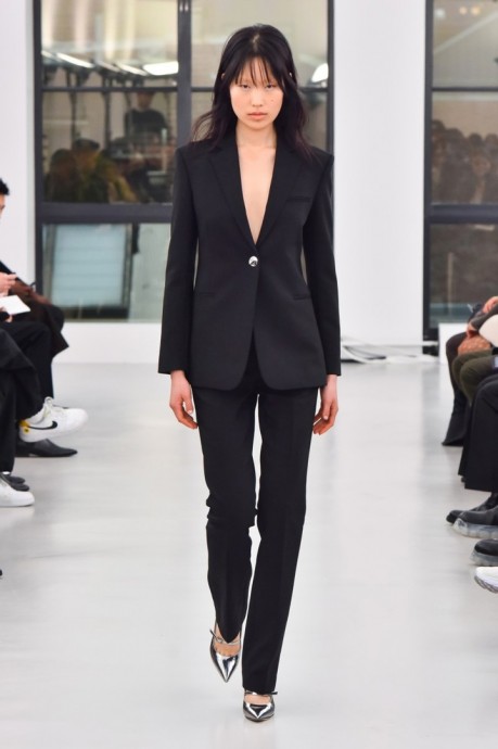 Коллекция Theory Ready-To-Wear Осень-Зима 2023