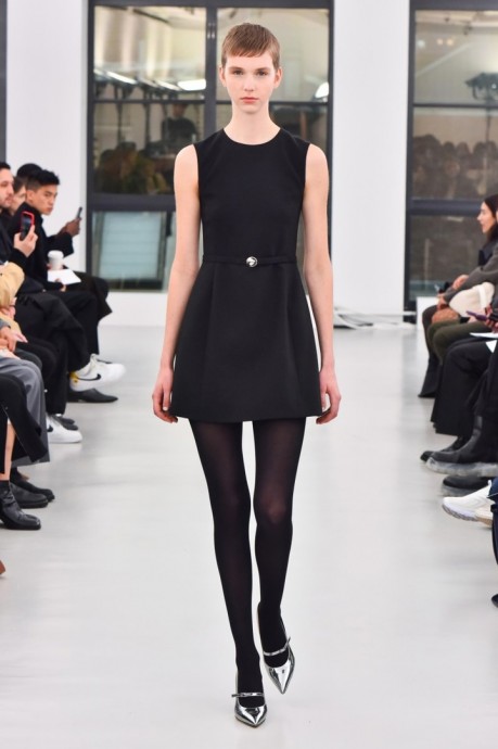 Коллекция Theory Ready-To-Wear Осень-Зима 2023