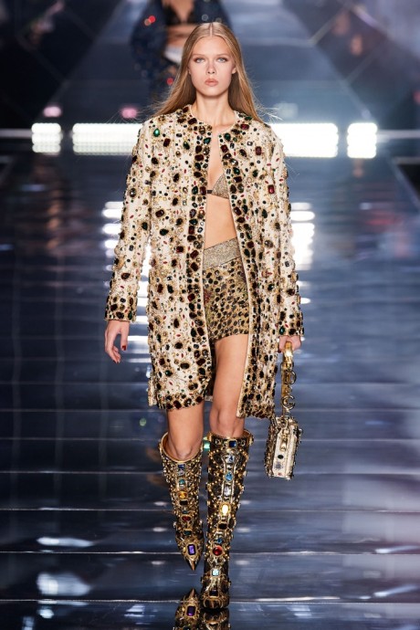 Коллекция Dolce & Gabbana Ready-To-Wear Весна-Лето 2022 Коллекция Dolce & Gabbana Ready-To-Wear Весна-Лето 2022
