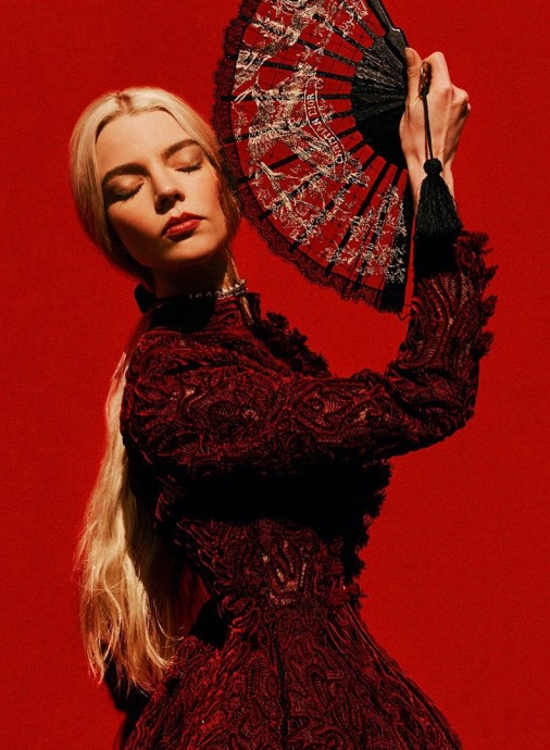 Аня Тейлор-Джой (Anya Taylor-Joy) в фотосессии для журнала Harper’s Bazaar UK (2023) Аня Тейлор-Джой (Anya Taylor-Joy) в фотосессии для журнала Harper’s Bazaar UK (2023)