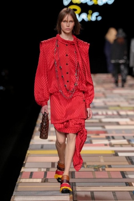 Коллекция Louis Vuitton Ready-To-Wear Весна-Лето 2025 Коллекция Louis Vuitton Ready-To-Wear Весна-Лето 2025