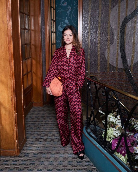Люси Хейл (Lucy Hale) в фотосессии для журнала Vogue Germany (2023) Люси Хейл (Lucy Hale) в фотосессии для журнала Vogue Germany (2023)