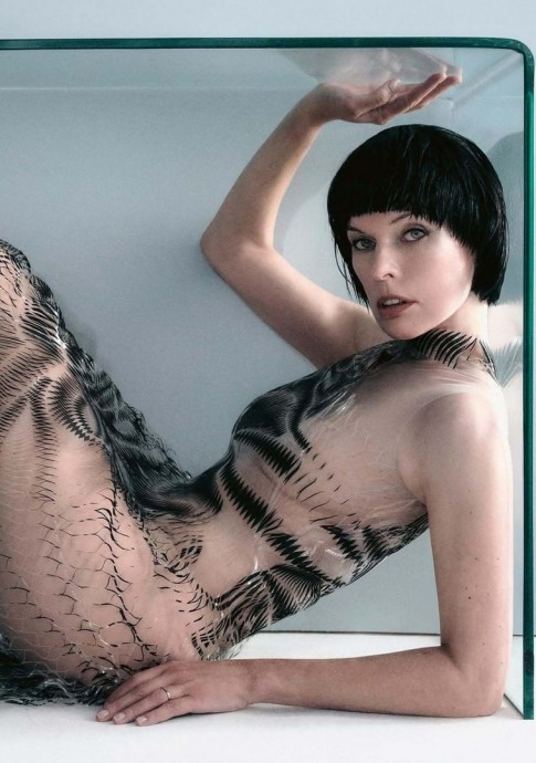 Милла Йовович (Milla Jovovich) в фотосессии для журнала Vogue Czech (2025) Милла Йовович (Milla Jovovich) в фотосессии для журнала Vogue Czech (2025)