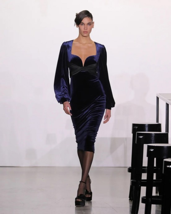 Коллекция Badgley Mischka Ready-To-Wear Осень-Зима 2023 Коллекция Badgley Mischka Ready-To-Wear Осень-Зима 2023