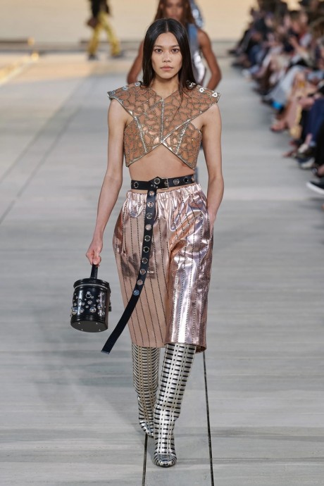 Коллекция Louis Vuitton Resort Весна-Лето 2023