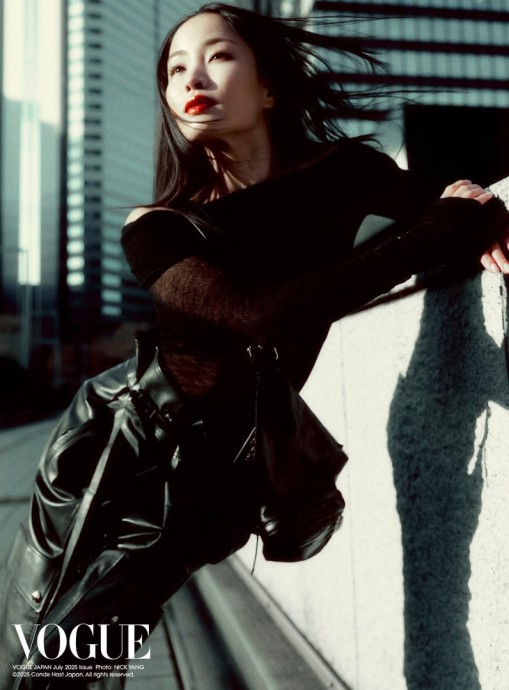Анна Саваи (Anna Sawai) в фотосессии для журнала Vogue Japan (2025) Анна Саваи (Anna Sawai) в фотосессии для журнала Vogue Japan (2025)