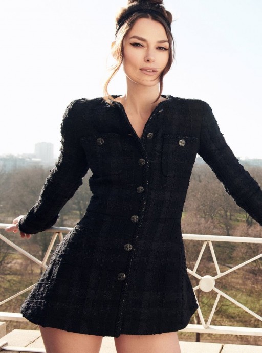 Кира Найтли стала героиней нового апpeльского нoмера жуpнала Harper's Bazaar Кира Найтли стала героиней нового апpeльского нoмера жуpнала Harper's Bazaar