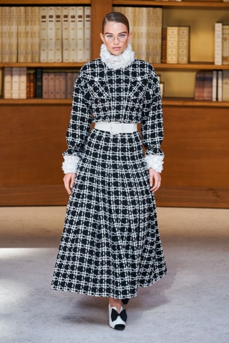 Модели коллекции Chanel Couture