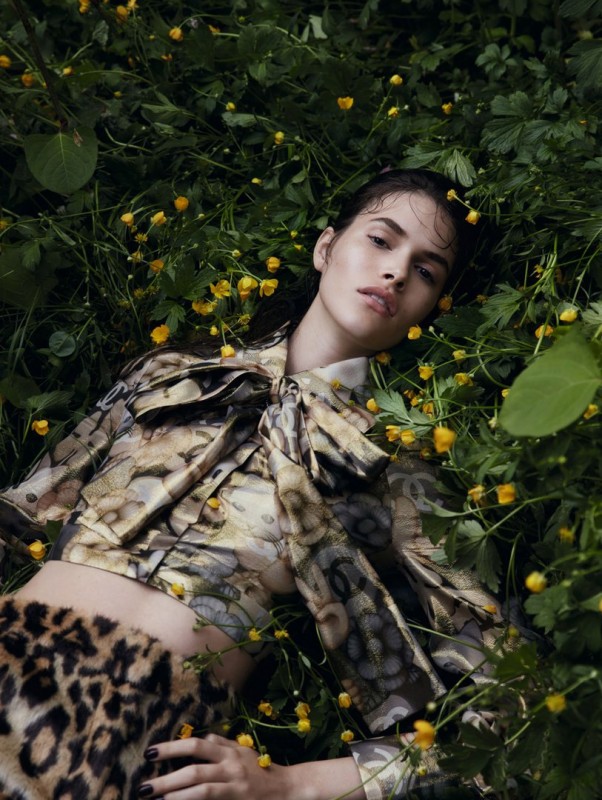 Vanessa Moody for Vogue China by Camilla Akrans Vanessa Moody for Vogue China by Camilla Akrans