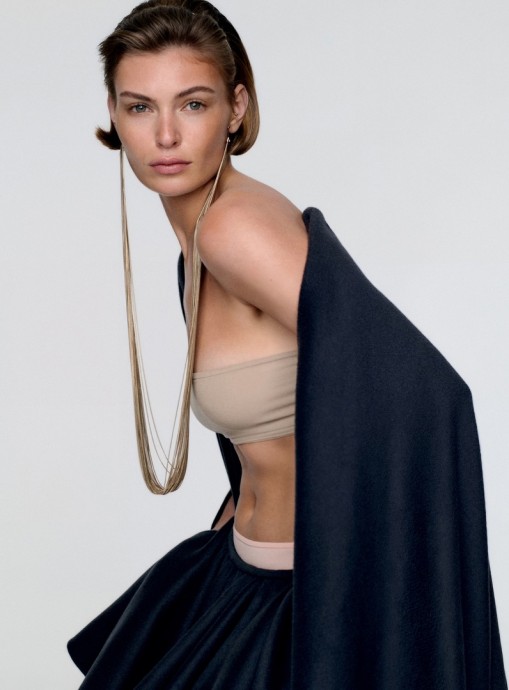 Bibi Breslin для Vogue Британия февраль 2025