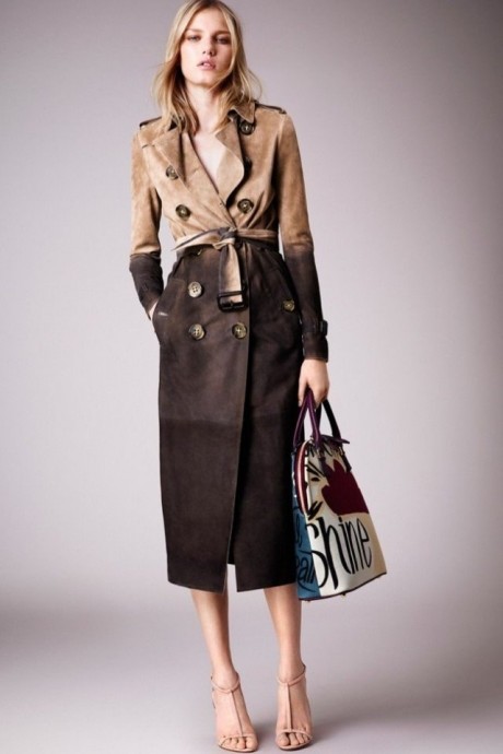 Модели коллекции Burberry resort